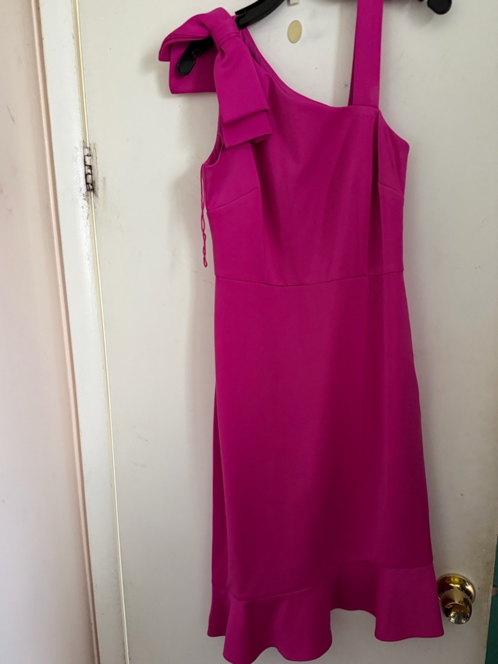 Women’s London Times One-Shoulder Bow-Accent Fuchsia Dress size 10